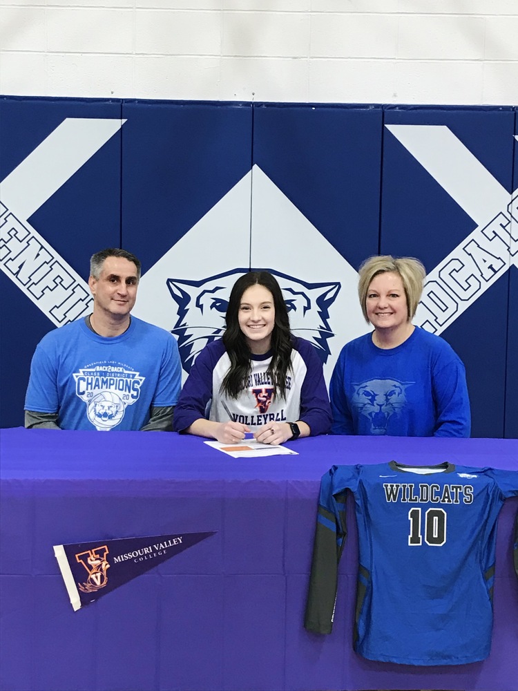 Wright Signs with Missouri Valley College